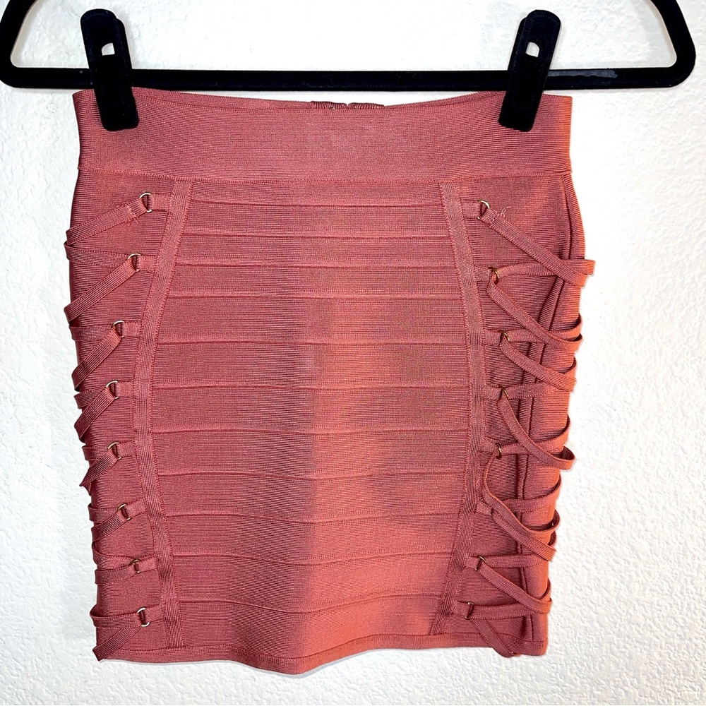 Windsor stretch mini skirt with side lace up side accents